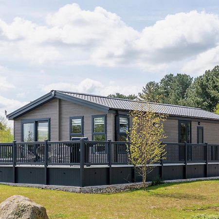 Ella Lodge Lincoln Luaran gambar