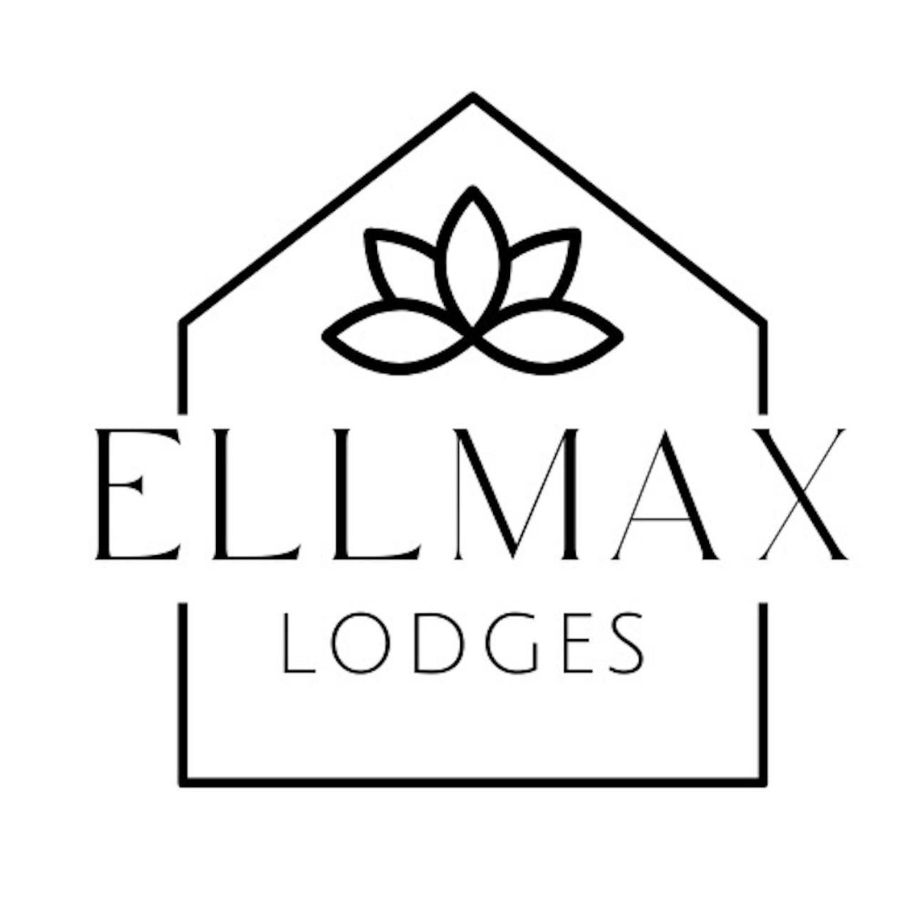 Ella Lodge Lincoln Luaran gambar