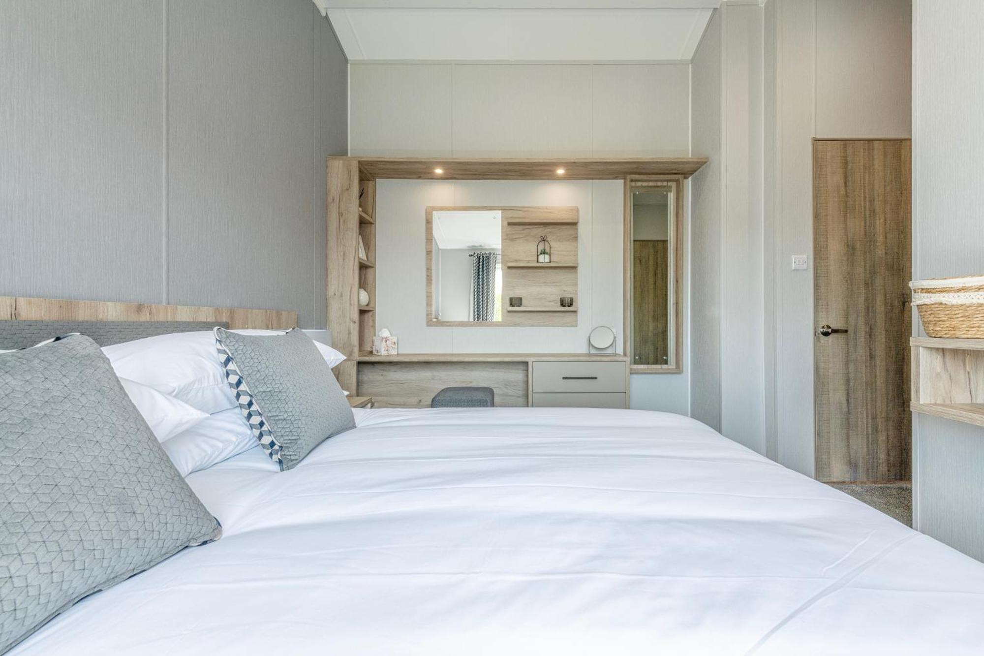 Ella Lodge Lincoln Luaran gambar
