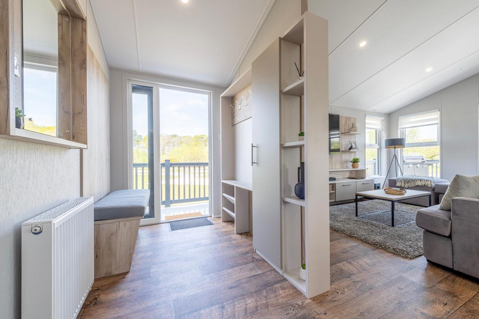 Ella Lodge Lincoln Luaran gambar