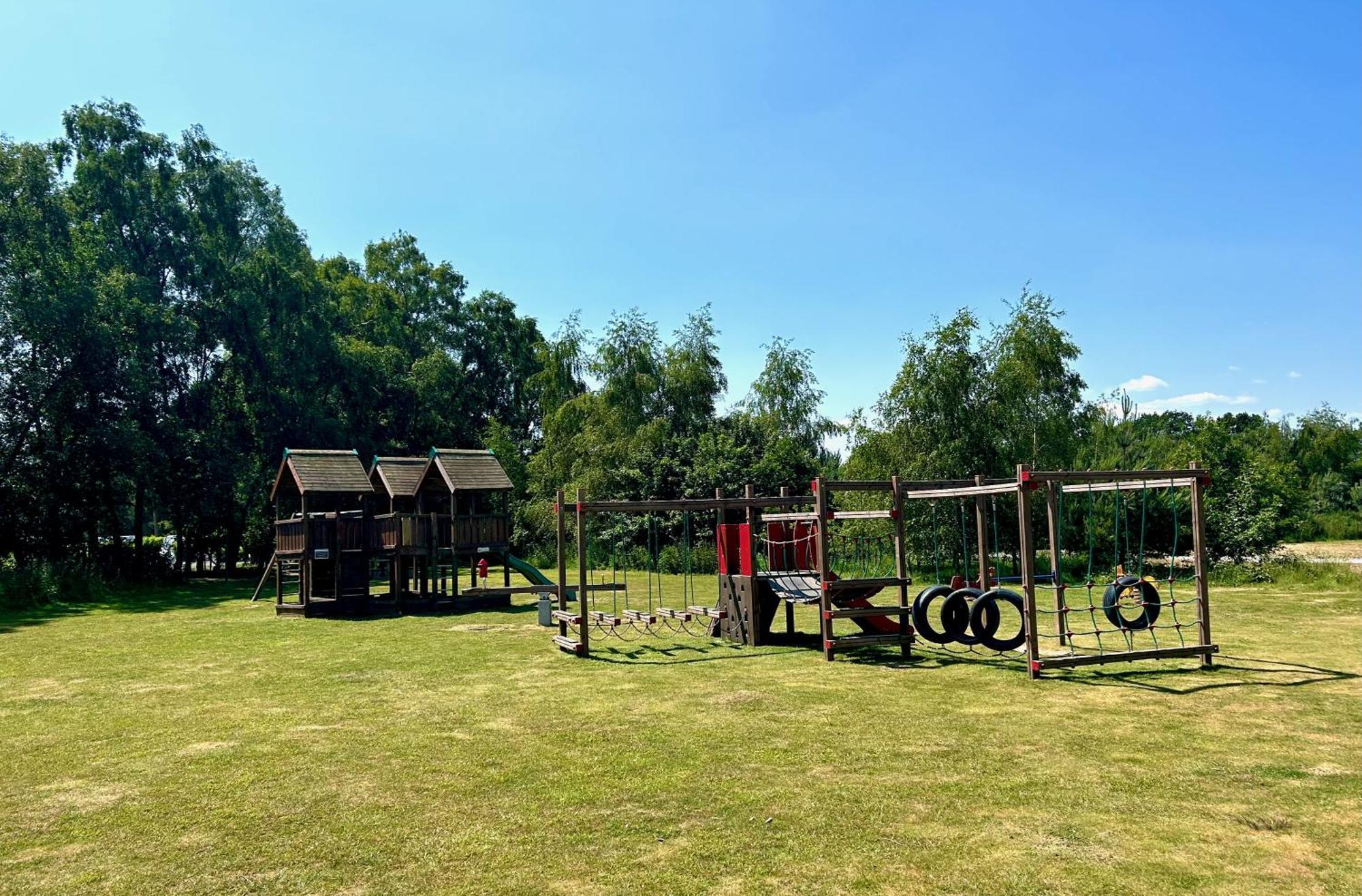 Ella Lodge Lincoln Luaran gambar